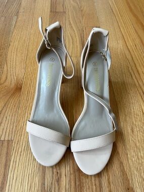 Women's Ankle Strap Heels in Cream